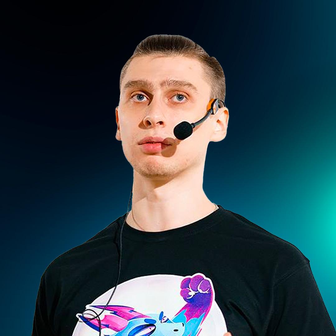 Максим Толочко